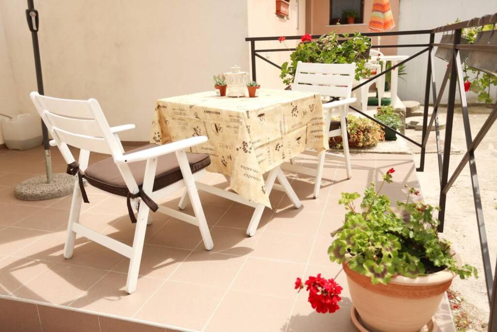 Charming Apartment In Town Center Пула Екстериор снимка
